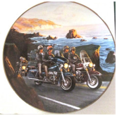 Porcelánový talíř Harley Davidson  "The Pacific Coast Highway" z roku 2002